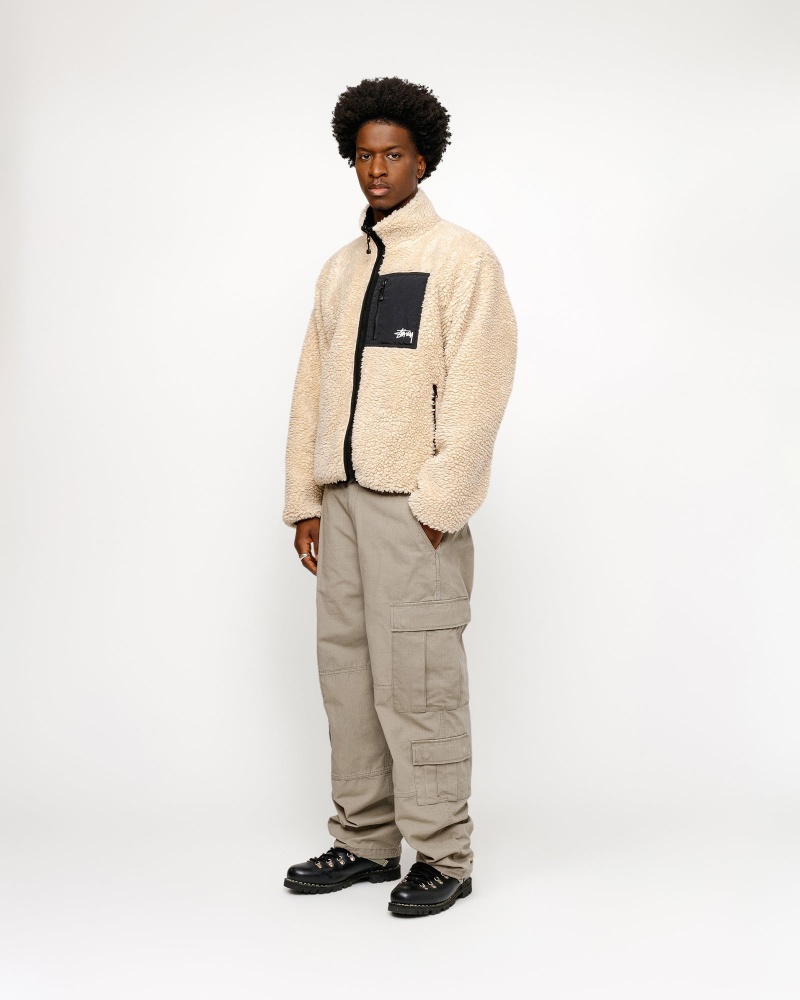 Stussy Sherpa Reversible Jackets Beige | 36780AWYR